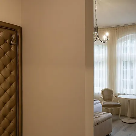 Nador Rezidencia Lägenhetshotell 3*
