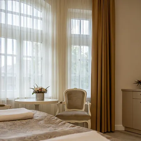 Nador Rezidencia Lägenhetshotell 3*
