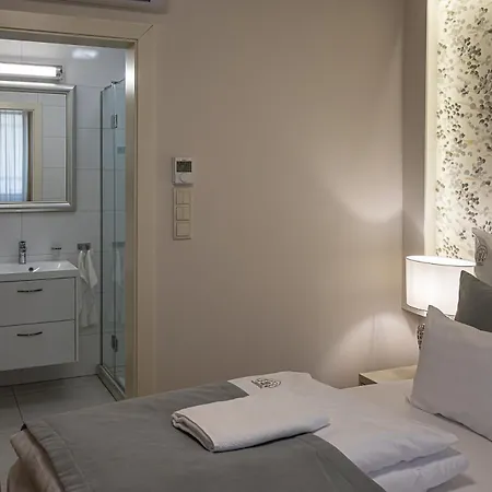 Nador Rezidencia Lägenhetshotell 3*